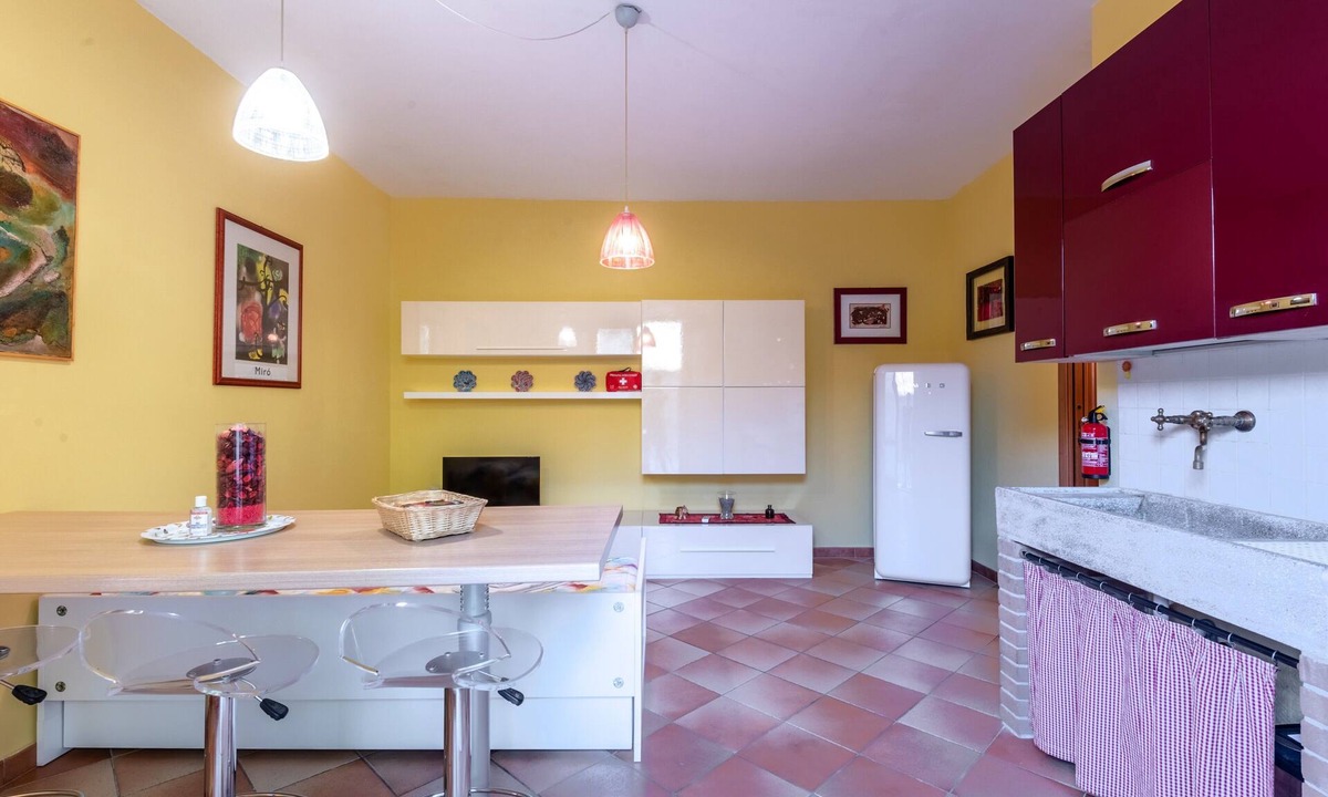 Colle di Val d'Elsa Apartment | Apartment 'Casa Parco Dell'Elsa' with Wi-Fi and Air Conditioning