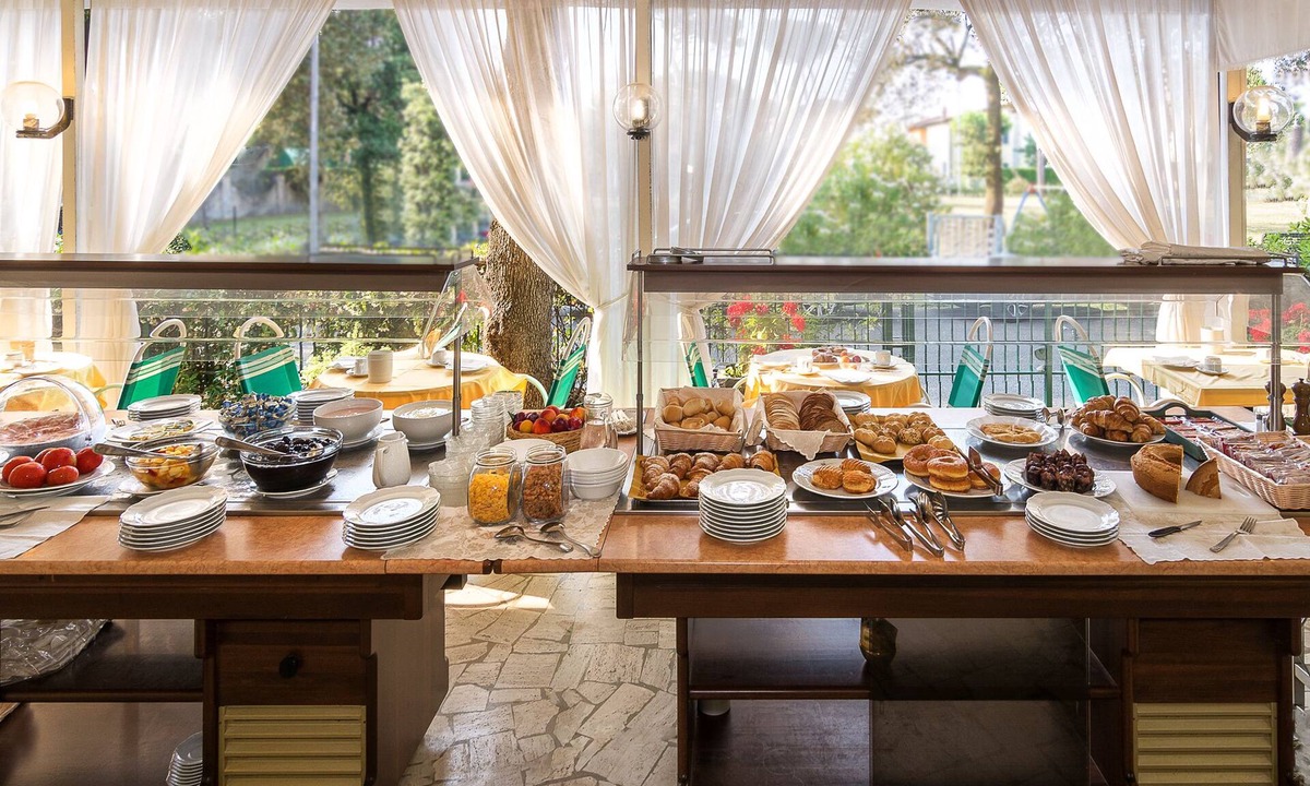 Marina di Pietrasanta Hotel | Hotel Verdemare