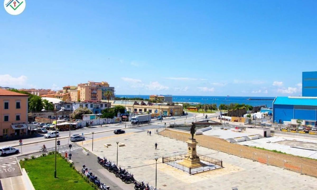 Livorno Apartment | I See The Sea Apartment by TuscanyWeGo