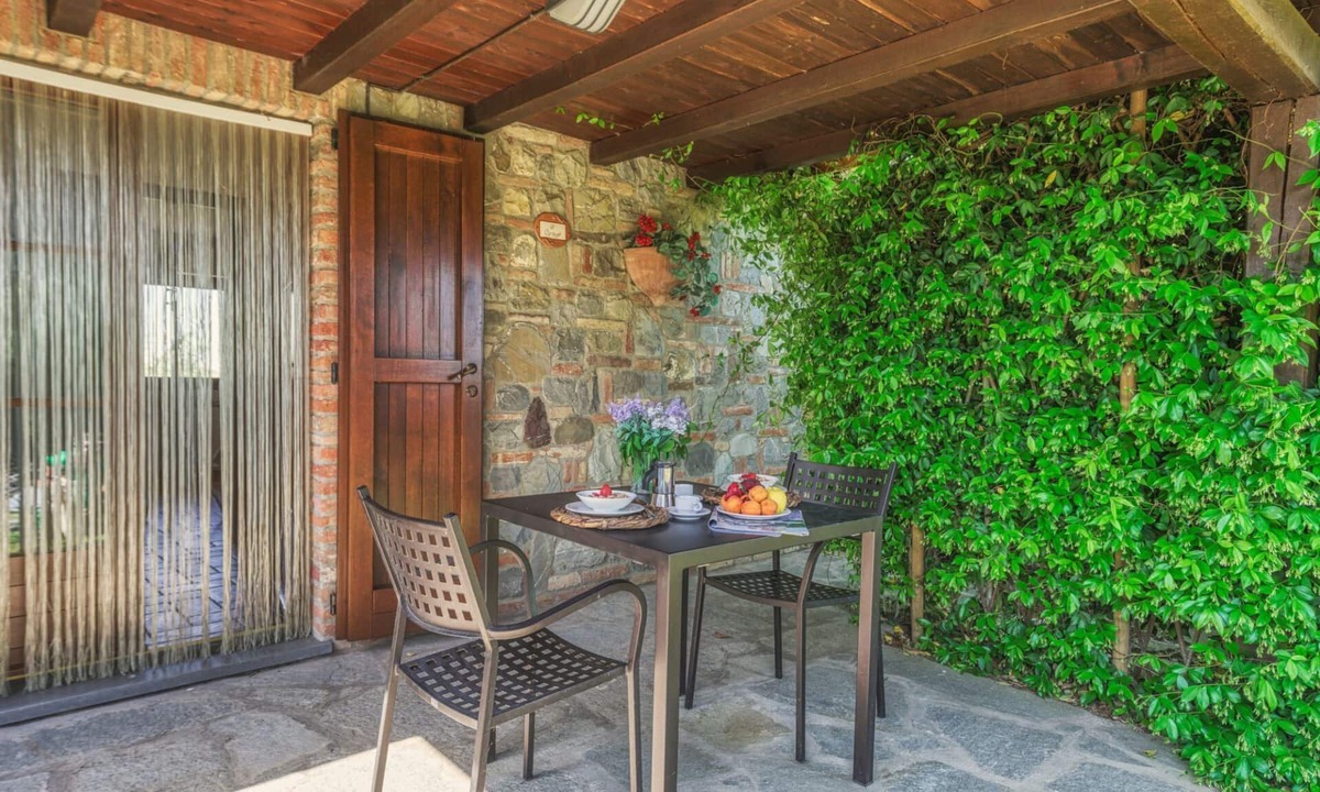 Po' Bandino Apartment | Il Cipresso, one bedroom apartment near Trasimeno!