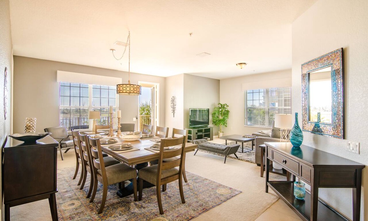 Florida Central Atlantic Coast Condo | Spring Lakeview condo close to clubhouse & Orange Convention Center