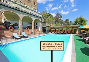 Apartment(E) with swimming pool, jacuzzi in the center of Tuscany for max. 6 people.