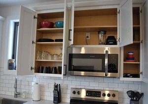 Charming TC Condo | Minutes to Wineries & Waterfront | Capri 316