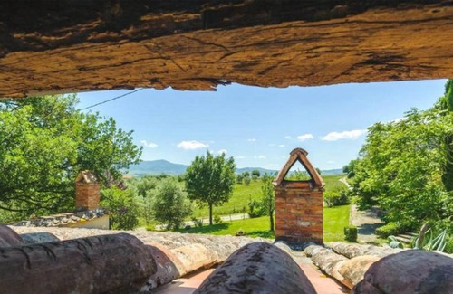 Contignano Villa | 300 m² Villa ∙ 10 bedrooms ∙ 21 guests