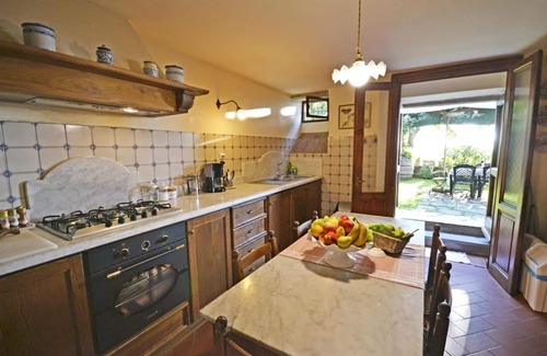 Cortona Villa | Beautiful private villa for 12 guests with private pool, WIFI, TV, patio and panoramic view