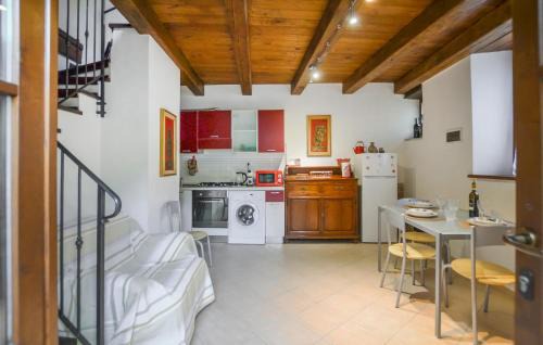 Ortignano Raggiolo House | 1 Bedroom Gorgeous Home In Ortignano Raggiolo