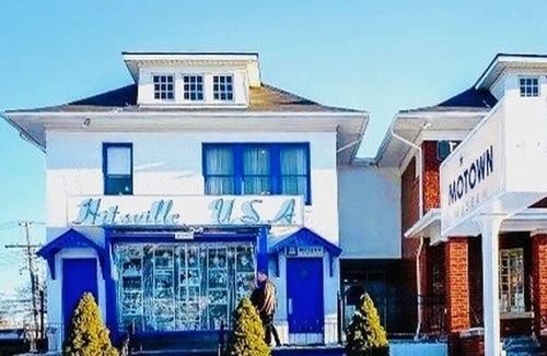 Detroit House | 2-bedroom townhome in quaint Detroit with AC and comfort
