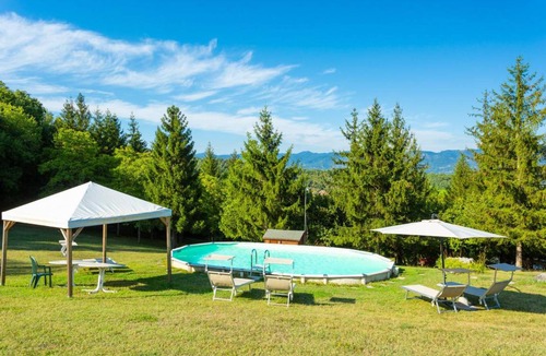 Borgo San Lorenzo Villa | 320 m² Villa ∙ 6 bedrooms ∙ 12 guests