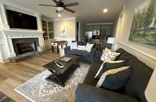 Eatonton House | A Perfect Sunset Cottage on Lake Oconee!