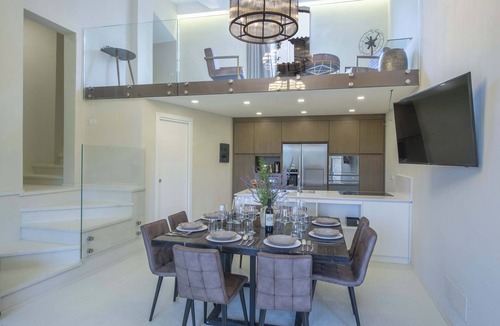 Greve in Chianti Villa | AMORE RENTALS - Villa Bacci with Indoor Heated Pool, Garden and Parking
