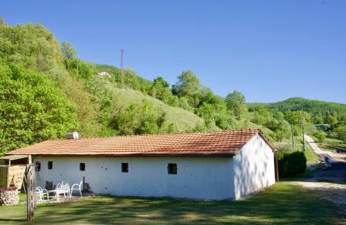 Pietralunga Other | back to nature basic camping hut