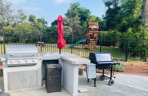 Shinnecock Hills Apartment | Beautiful 2bedroom w Pool close to the beach and Southampton Village
