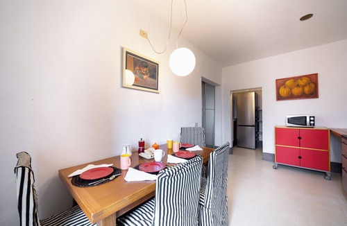San Gimignano City Centre Apartment | Casa Bardi Luxury Apartments with parking in San Gimignano Italy