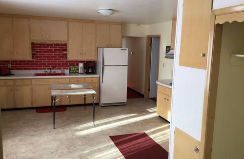 Ironwood Hotel | Cedars Motel
