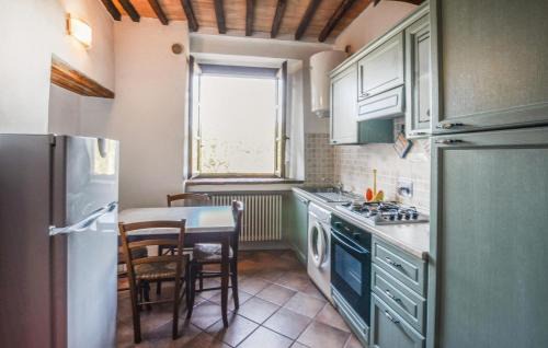 Montecastelli Apartment | Cozy Apartment In Montecastelli Pisano
