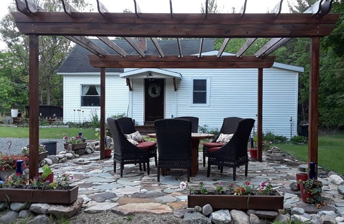 Wilmington House | Cozy Cabin 2 miles from Whiteface mtn and close to Lake Placid