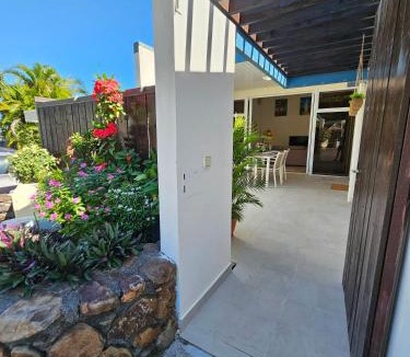 Paea House | Cozy House in a private complex