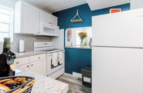 Little Havana House | Cozy House/MarlinsStadium/Brickell/Beach/Airport/Port Cruise/Pets