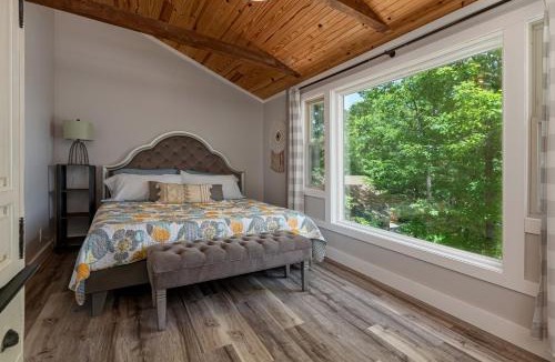 Goreville House | French Country Cabin Dock & Screened Porch