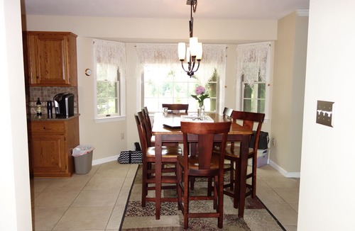 Narvon House | Glen Oaks Colonial House
