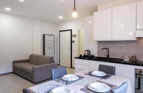 Santo Stefano di Magra Apartment | GuestHost - Santo Stefano di Magra Modern Apartment