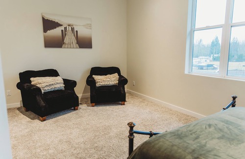 Arlington Heights House | Historical landmark, comfortable 6 bedrooms, 5.25 bath welcoming space!