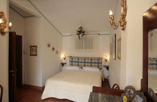 Cortona House | Holiday Home in Cortona with Pool