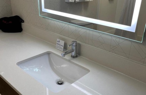 Olean Hotel | Holiday Inn Express Olean by IHG