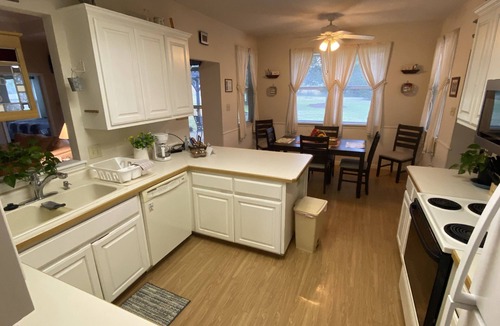 Wetmore House | Home in a urban country setting, ideal anytime of the year Retreat