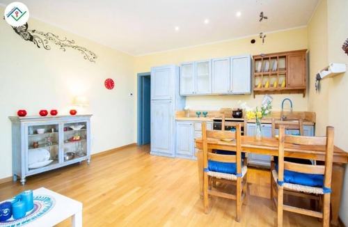 Livorno Apartment | I See The Sea Apartment by TuscanyWeGo