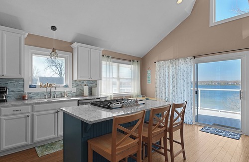 Bradley House | Keeping it “Reel” at Green Lake
