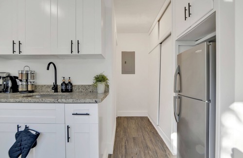 Harbordale Apartment | La Bella vacations 2