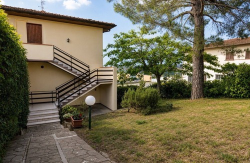 Molino Mazzetti House | La Casa dei Pini – Terrace Over the Hills