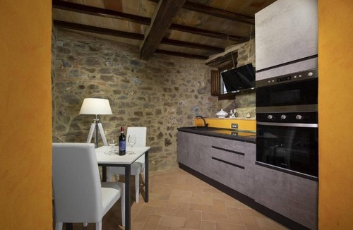 Sant'Angelo In Colle Apartment | La Togata Hotellerie