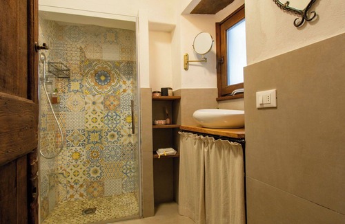 Palazzuolo sul Senio Apartment | Lovely apartment for 4 guests with WIFI, TV, patio and pets allowed