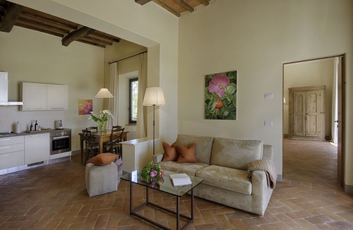 Panzano in Chianti Apartment | Luxury Chianti with Charme, View, Pool and private Patio