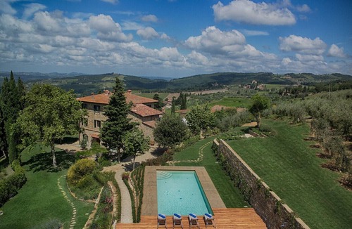 Panzano in Chianti Apartment | Luxury Chianti with Charme, View, Pool and private Patio