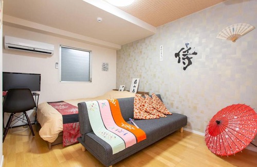 Karasuma Apartment | Miyabiro 106
