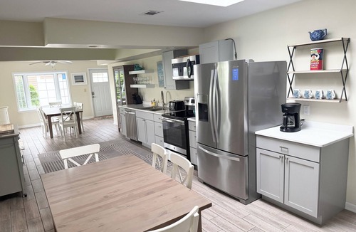 New Buffalo House | NEW BUFFALO HOME WITH PRIVATE HEATED POOL!