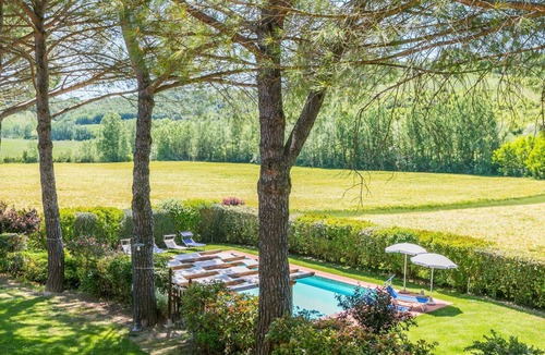 Montespertoli Villa | Nice apartment in villa for 6 people with WIFI, pool, TV, patio, pets allowed and panoramic view