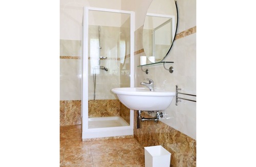 Caprarola Villa | Nice apartment in villa for 3 people with WIFI, pool, TV, terrace, pets allowed and parking