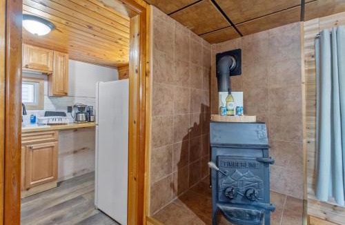 Port Ontario Villa | Riverside Cabin with Private Fishing Access!
