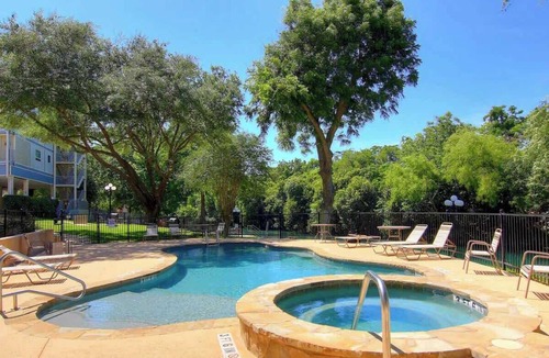 New Braunfels Condo | RRC A203 Sweet Retreat On The Comal