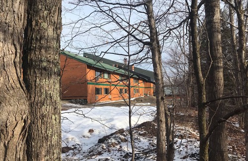Bessemer Condo | SKI LODGE CONDO NEAR BIG POWDERHORN MTN, BLACK RIVER HARBOR, COPPER PEAK