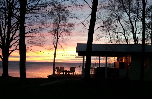 Laurium House | Soothing Superior Sunset Views