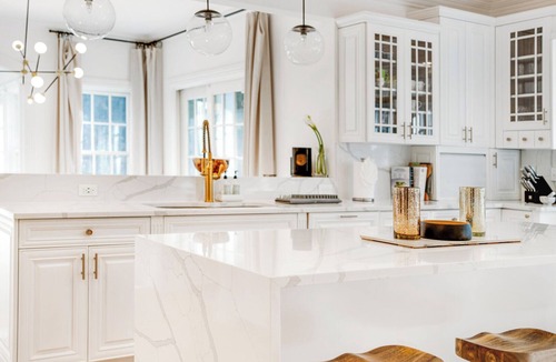 Tuckahoe House | Stunning, Contemporary Southampton Home Near Town Beaches and Downtown
