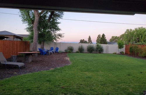 Eagle Point House | The Eagles Nest in Eagle Point