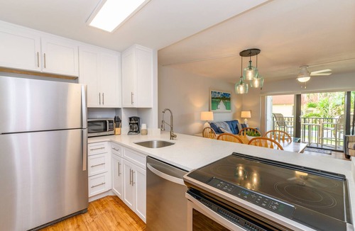 Avon By The Sea Condo | Tropical Oasis at Chateau by the Sea Family and Pet Friendly Beachfront Escape