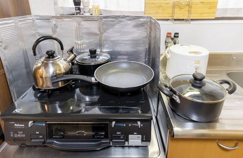 Konohana House | USJ/Quiet Private Japanese Traditional House, close to Osaka fish market!