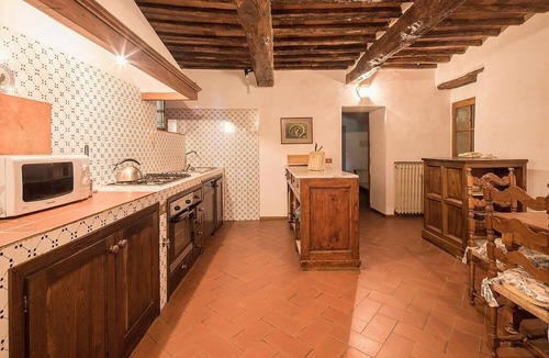 Volpaia Villa | Villa Al Borgo: A welcoming two-story villa located in a characteristic village, with Free WI-FI.